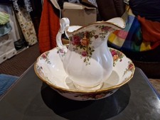 Royal Albert Old Country Roses Jug & Basin Set  Bone China England