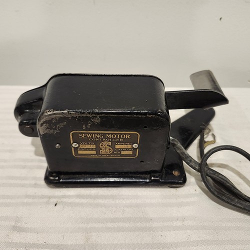 Rare vtg singer - vtg,