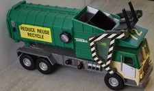 Tonka - Large Green Bin Lorry/ Recycling Vehicle - No 72 - With Authentic Noises