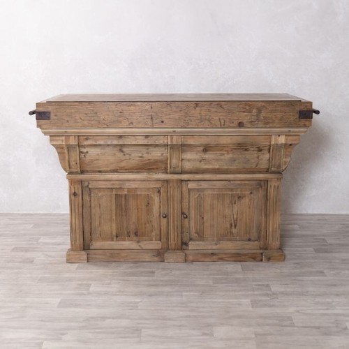 Vintage style kitchen island - kitchen,