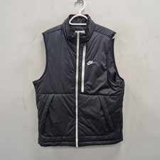 Nike Therma Fit Legacy Puffer