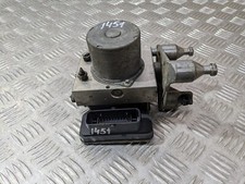 MERCEDES E CLASS ABS PUMP CONTROL MODULE 2.1 CDI DIESEL A2124311848 W207 2015