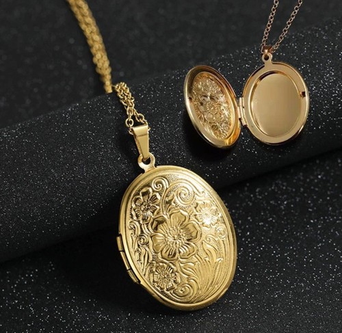 9ct gold locket necklace - gold,