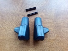 LAMBRETTA STAND FEET PAIR BLACK GP/LI/TV/SX FREE POST