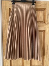 BRAND NEW ZARA Gold Midi Pleated Pull On Skirt  - Size XS