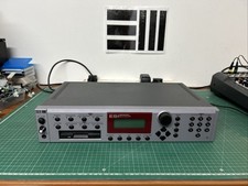 E-MU ESI-2000  Digital Sampler