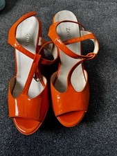 Wedge Heels Orange, Size 6