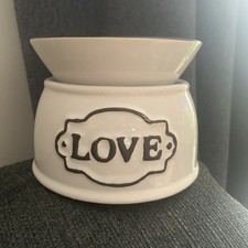 Scentsy, Love,  Wax Warmer Wax Melt (Discontinued) electric ceramic 