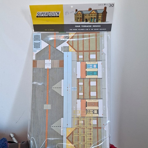Superquick b30 four - superquick, terraced