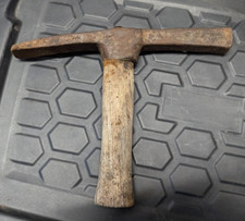 Vintage Slate Hammer Stone Masons Brick Builder Roofer Workshop Wooden Handle