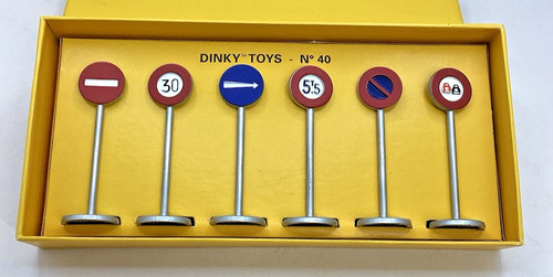 Set six road signs dinky - set,