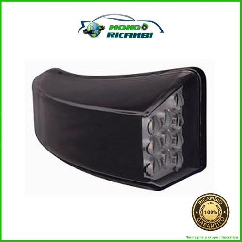 Front right led arrow black - front,