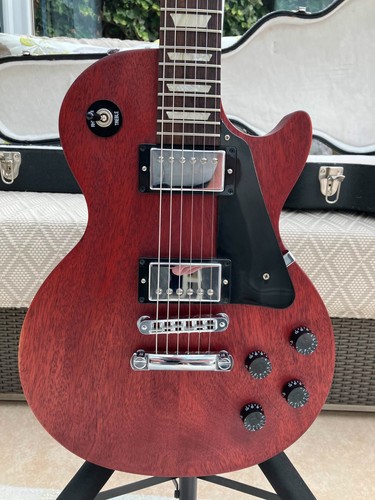 Gibson les paul studio - gibson,
