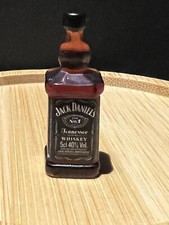 1 Resin Jack Daniels Whiskey