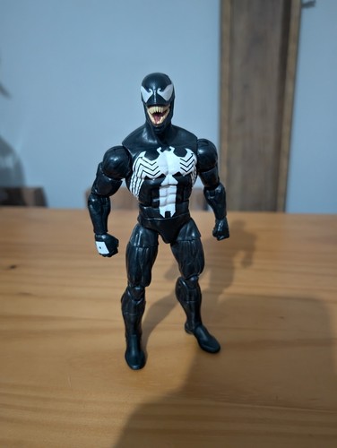 Hasbro marvel legends venom - marvel,