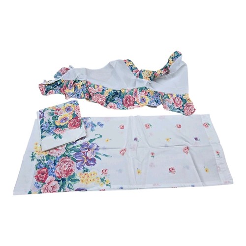 Vintage 80s floral - vintage, festoon