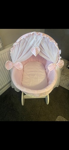 White wicker crib - wicker,