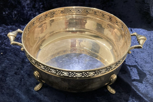 Footed champagne coaster - footed,