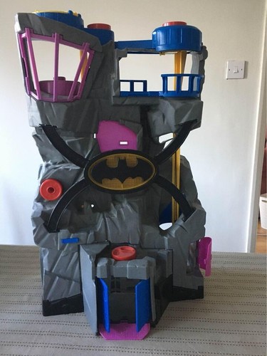 Imaginext batman bat cave - bat,