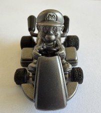 Super Mario Pull Back Race