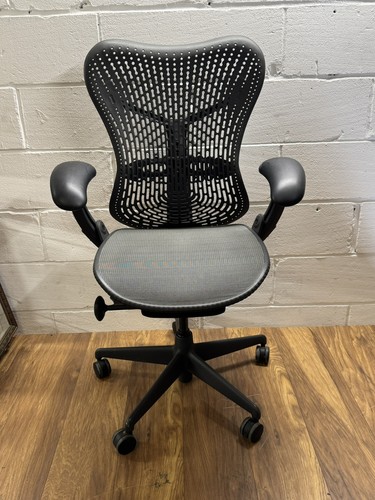 Herman miller mirra 1 - mirra,