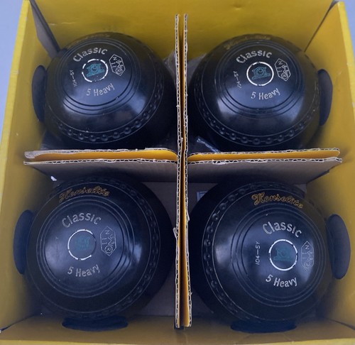 Henselite lawn bowls set 4 - henselite,