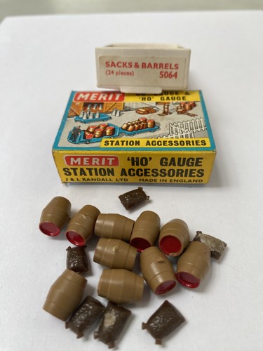 Merit railway ho scale - railway, oo