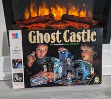 Vintage "GHOST CASTLE" The Haunted House of Horrors. By MB Games 1985. Complete.