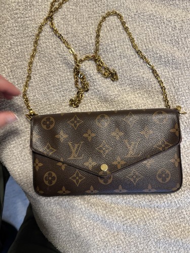 Louis vuitton pouchette - vuitton,