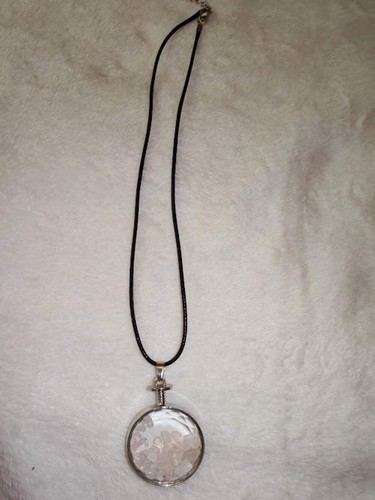 Rose quartz floating - quartz,