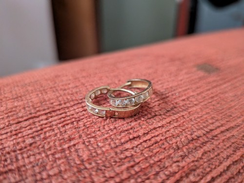 9ct gold hoop earrings - 9ct,