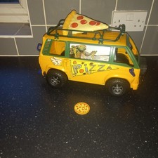 Tmnt Pizza Van With Pizza Disc