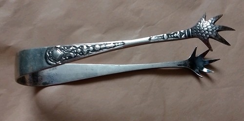 Vintage epns sugar tongs - epns, claw