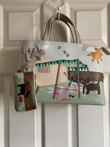 Radley signature picture - picture, grab