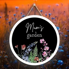 Mum's Garden Floral Giftware Home Decor Wooden Circle Hanging Plaque