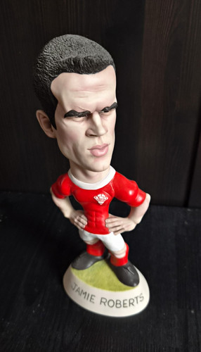 Jamie roberts grogg - 9",