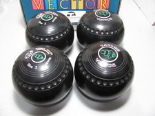 Thomas Taylor Vector Lawn Bowls Size 3 Gripped Lawn Bowls In Very Good Condition