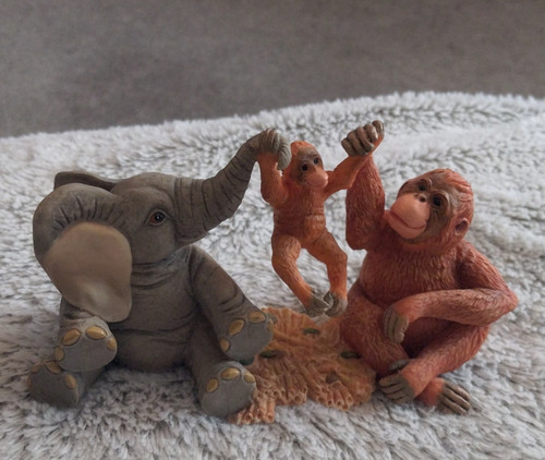 Safari ltd resin elephant - ltd, &