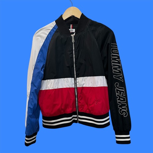 Tommy hilfiger size medium - hilfiger,