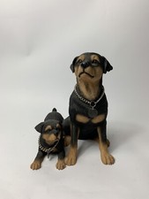 The Leonardo Collection Rottweiler With Puppy 2001[B.B2-4-003]