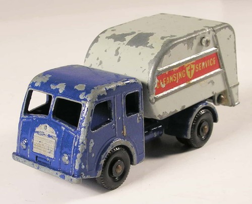 Matchbox no15 tippax - tippax, refuse