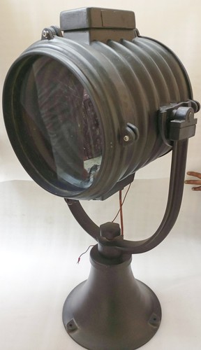 Heavy duty marine search - marine, light