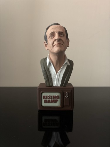 Rupert rigsby resin bust - rupert,