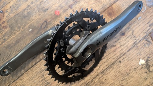 Shimano deore m762 crankset - xt,