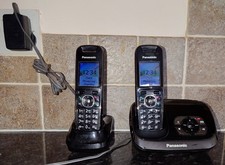 Panasonic KX-TG8521E  two