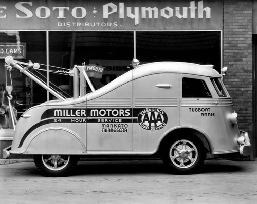 1937 auto club harvester tow - 1937,