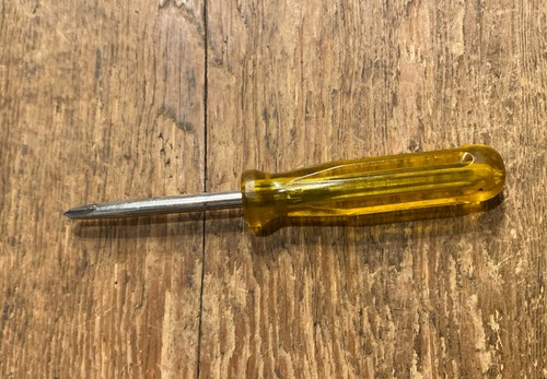 Vintage yellow handle flip - vintage,