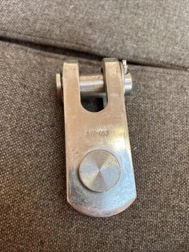 Selden mast toggle part - part, number