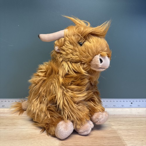 Cuddly living nature highland - living,