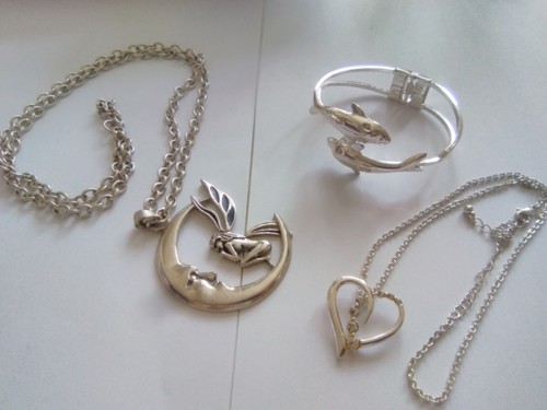 Lovely pieces silver - x,